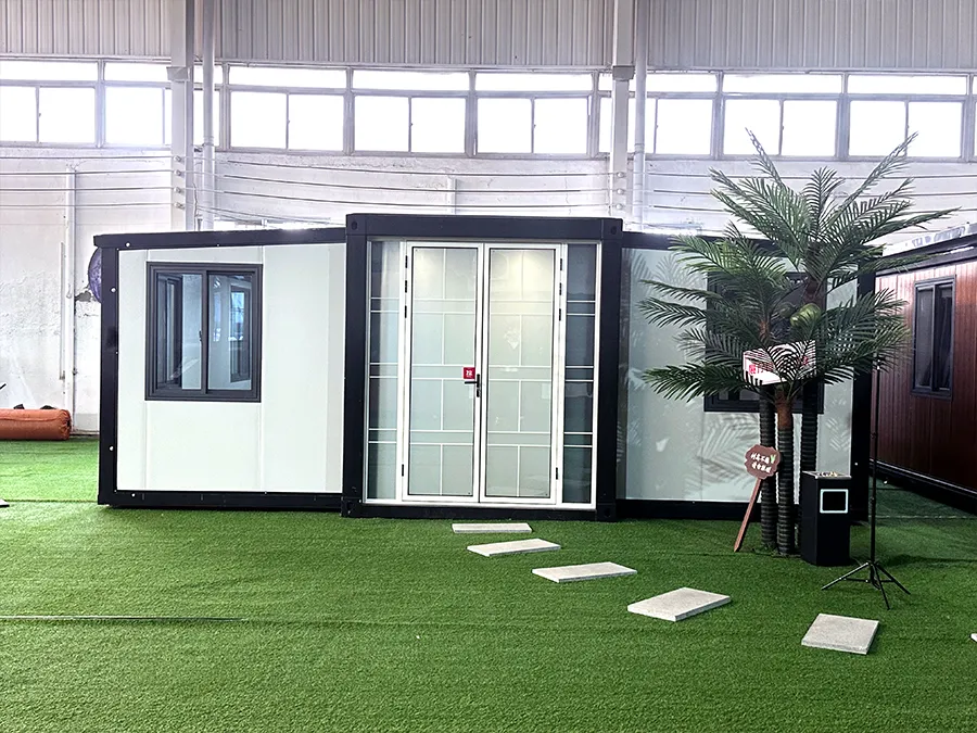 Expandable Container House